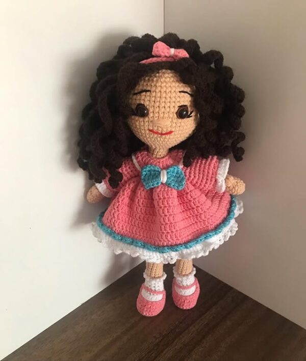 El Yapımı Amigurumi Şeker Kız – Pempe Kıyafetli