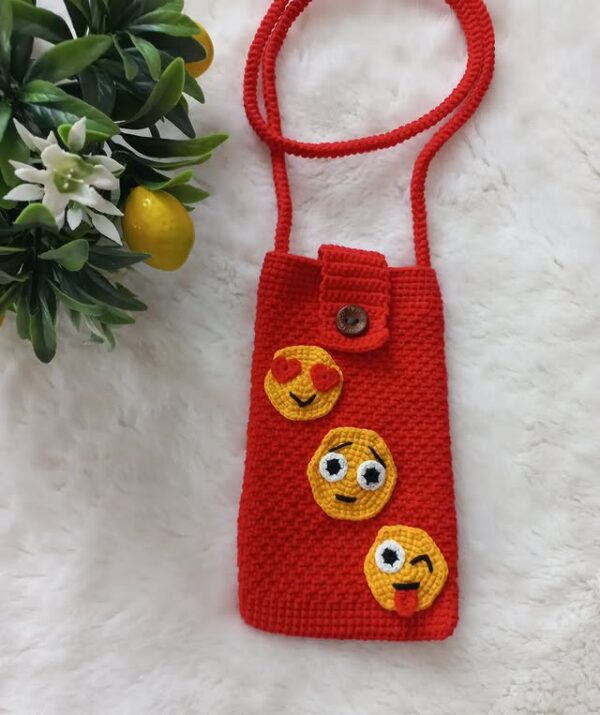 El Yapımı Örgü Telefon Çantası – Emoji