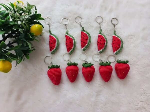 El Yapımı Örgü Anahtarlık – Karpuz ve Çilek