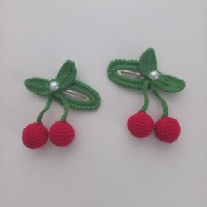 El Yapımı Örgü Toka – Kiraz