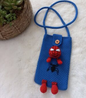 El Yapımı Örgü Telefon Çantası – Örümcek Adam